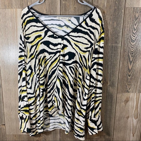 Zara Basic Zebra Print top - Picture 1 of 5